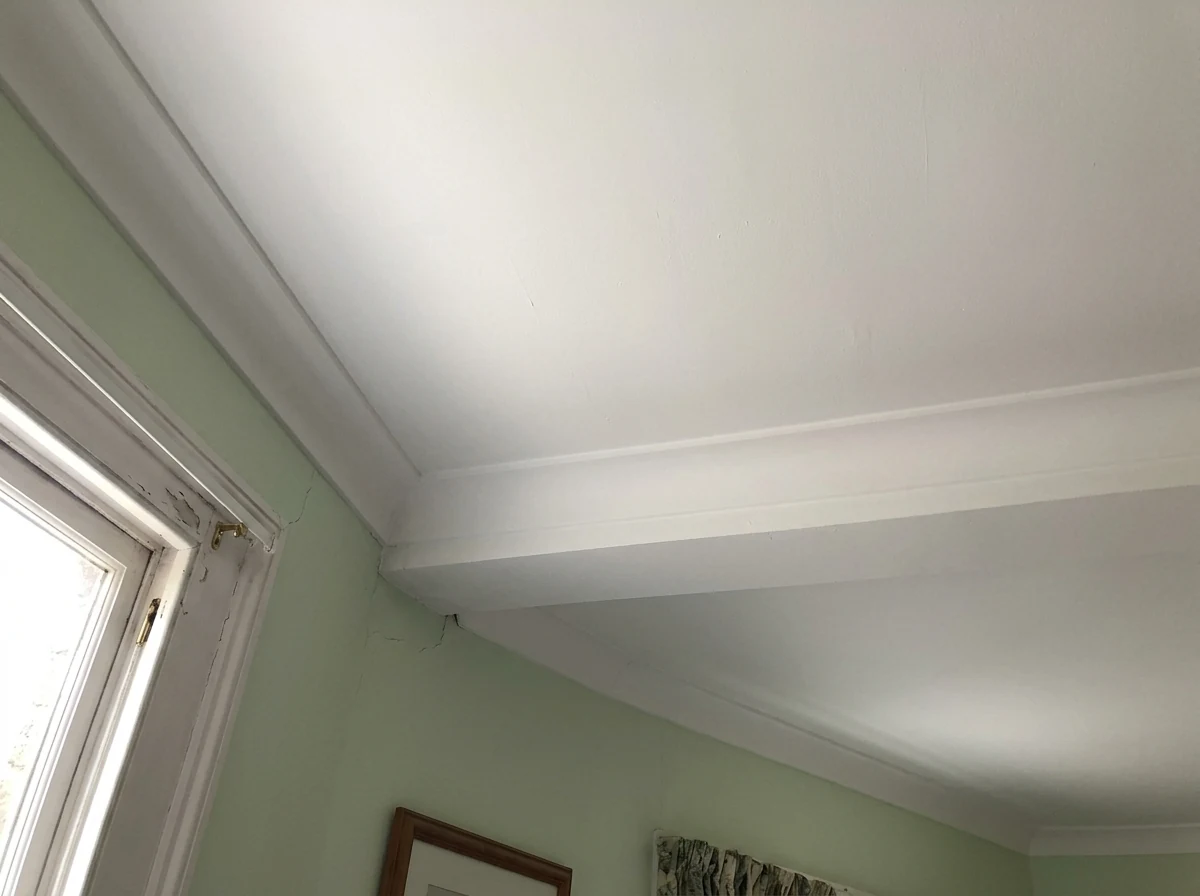 ceiling-painting-2-canterbury-canterbury-decorators Canterbury ceiling painting with crack repair and stain sealing